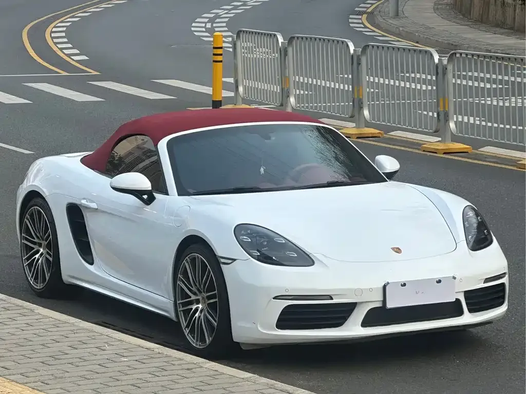 Porsche 718 — фото 4