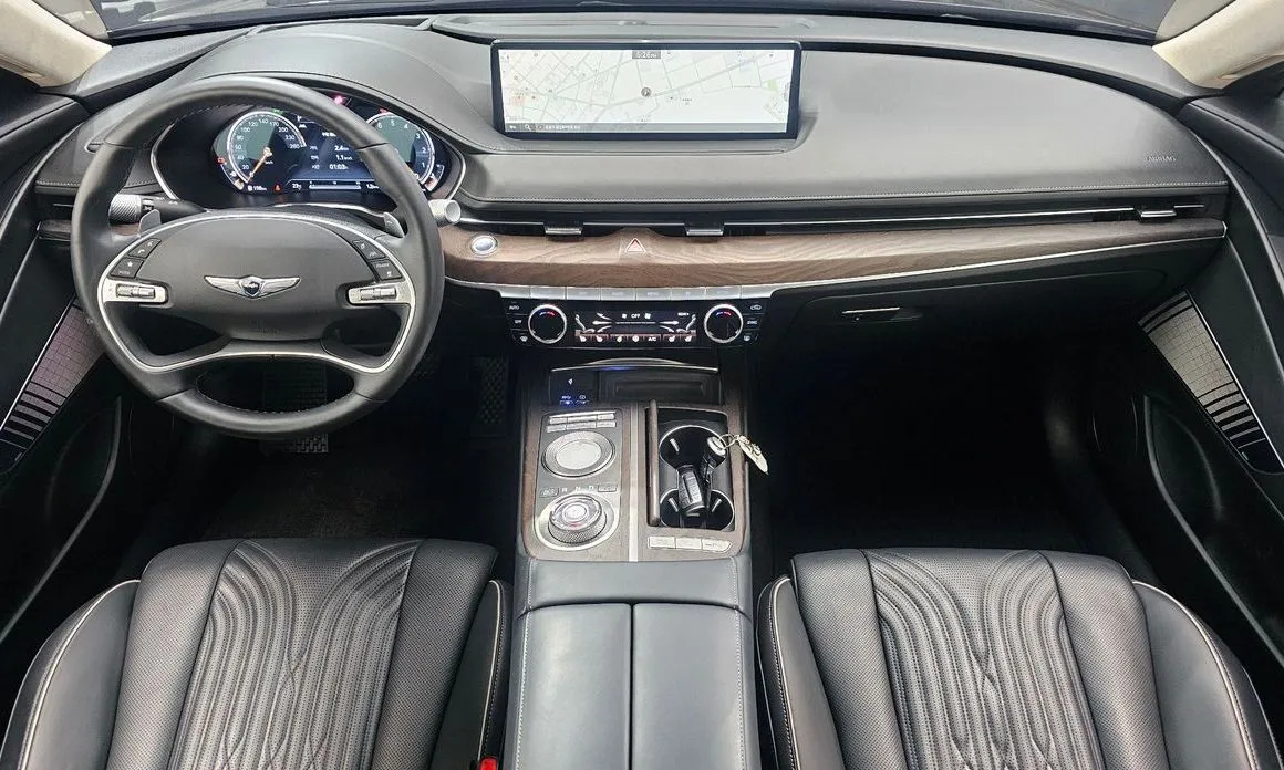 Genesis G80 — фото 9