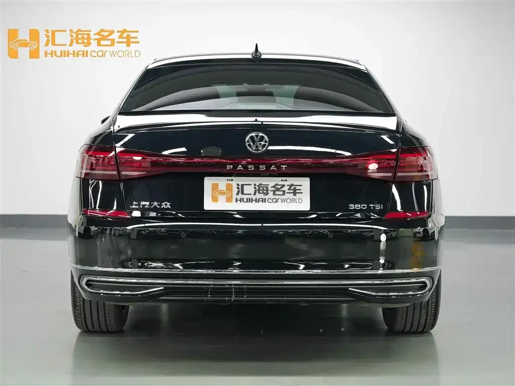 Volkswagen Passat — фото 4