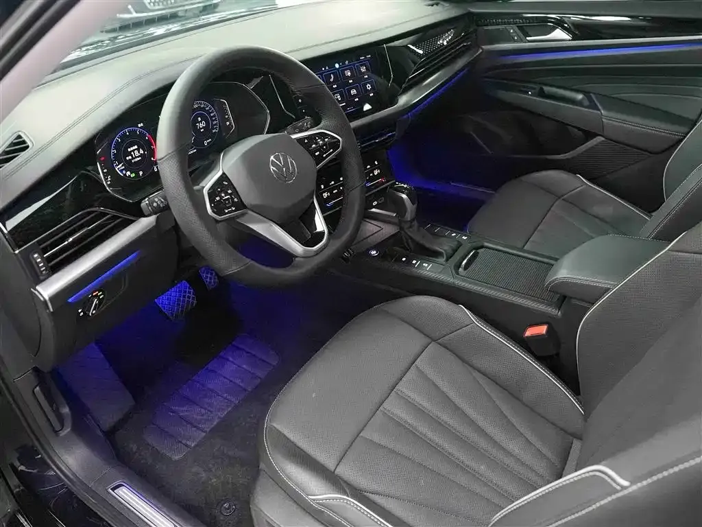 Volkswagen Passat — фото 10