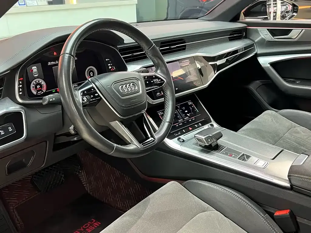 Audi A6L — фото 9