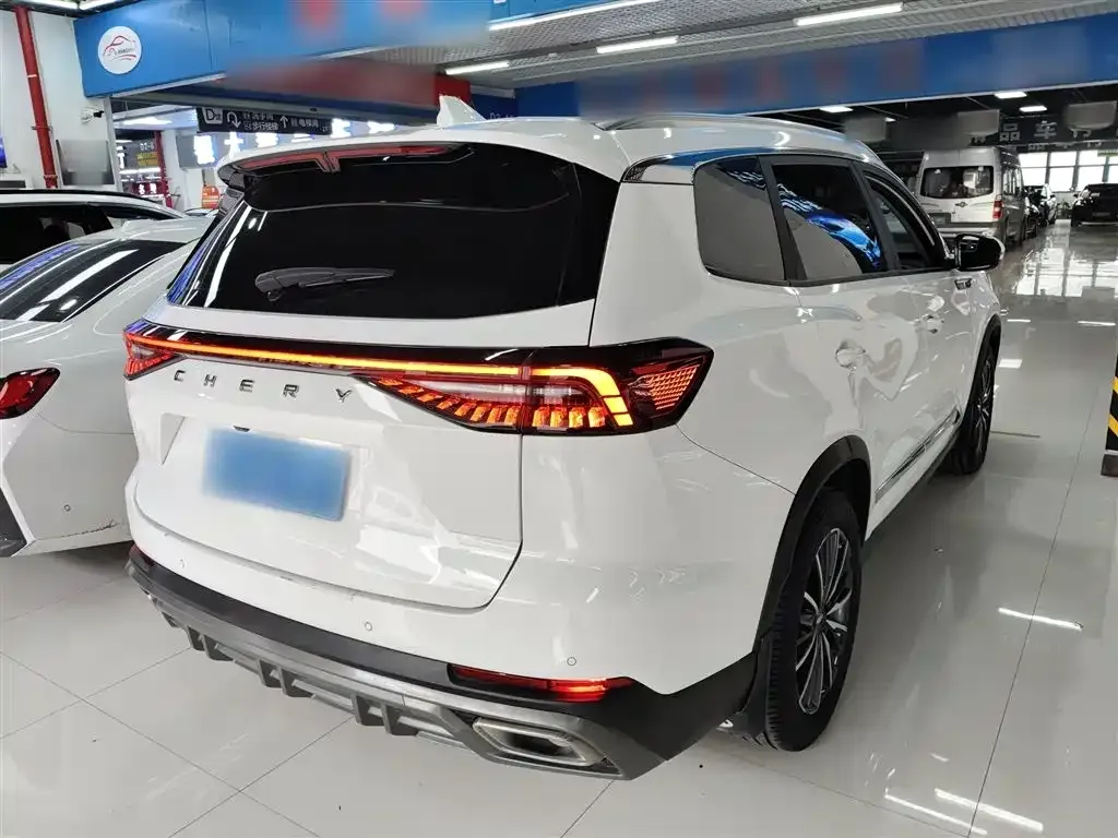 Chery Tiggo 8 PRO — фото 10