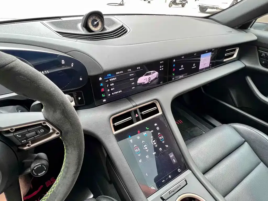 Porsche Taycan 2021 из CN, фото 2