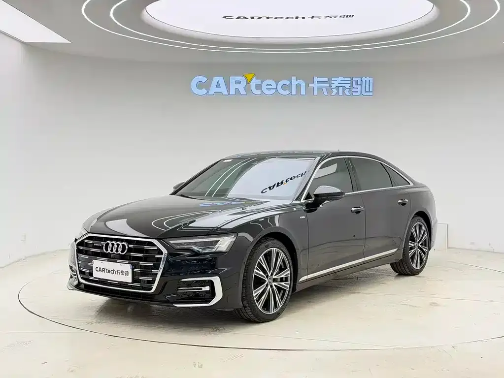 Audi A6L — фото 1