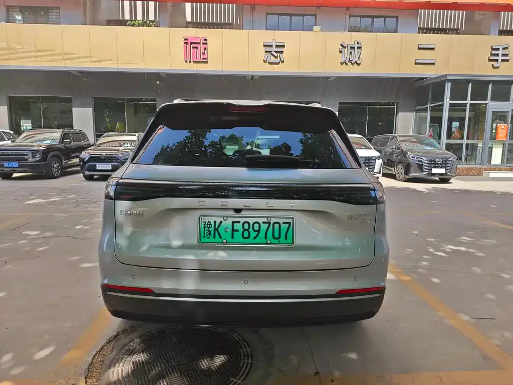 Geely Galaxy Xingjian 7 — фото 2