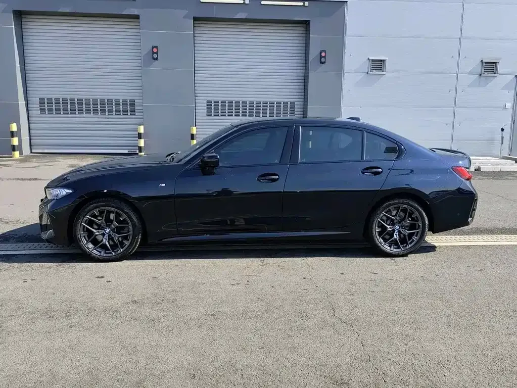 BMW 3 Series 2025 из CN, фото 4