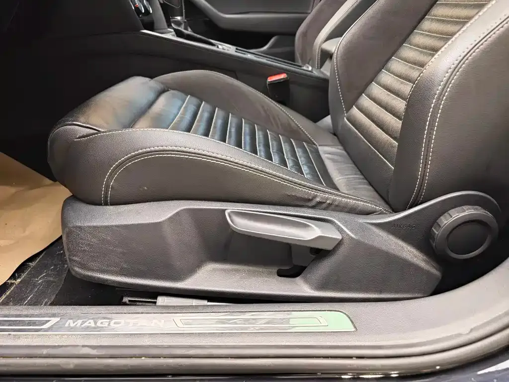 Volkswagen Magotan 2021 из CN, фото 2