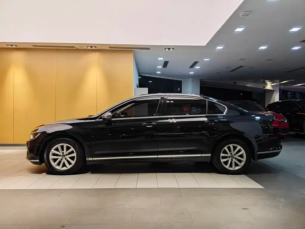 Volkswagen Magotan 2021 из CN, фото 4