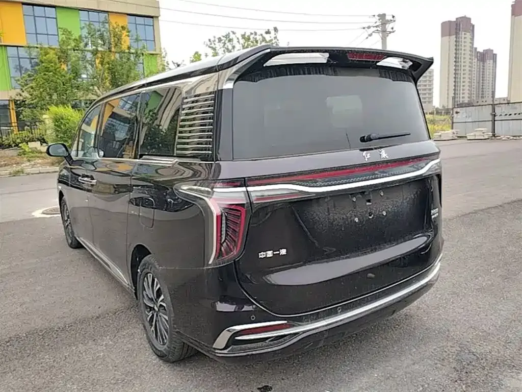 Hongqi HQ9 PHEV — фото 7