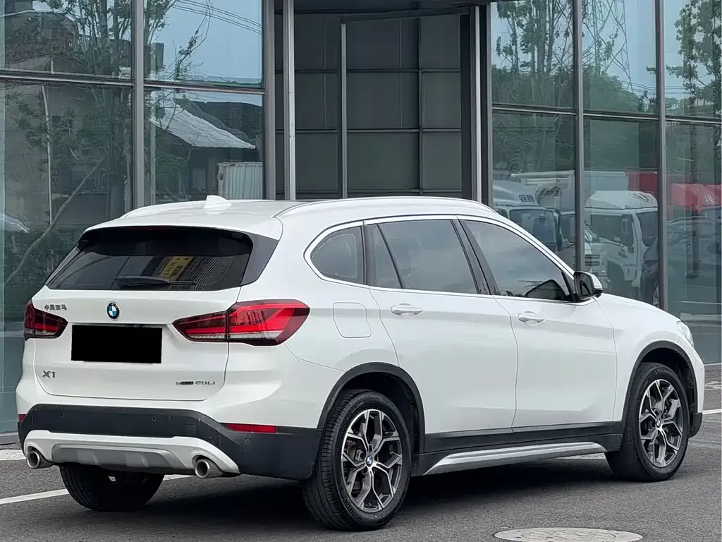 BMW X1 2021 из CN, фото 4