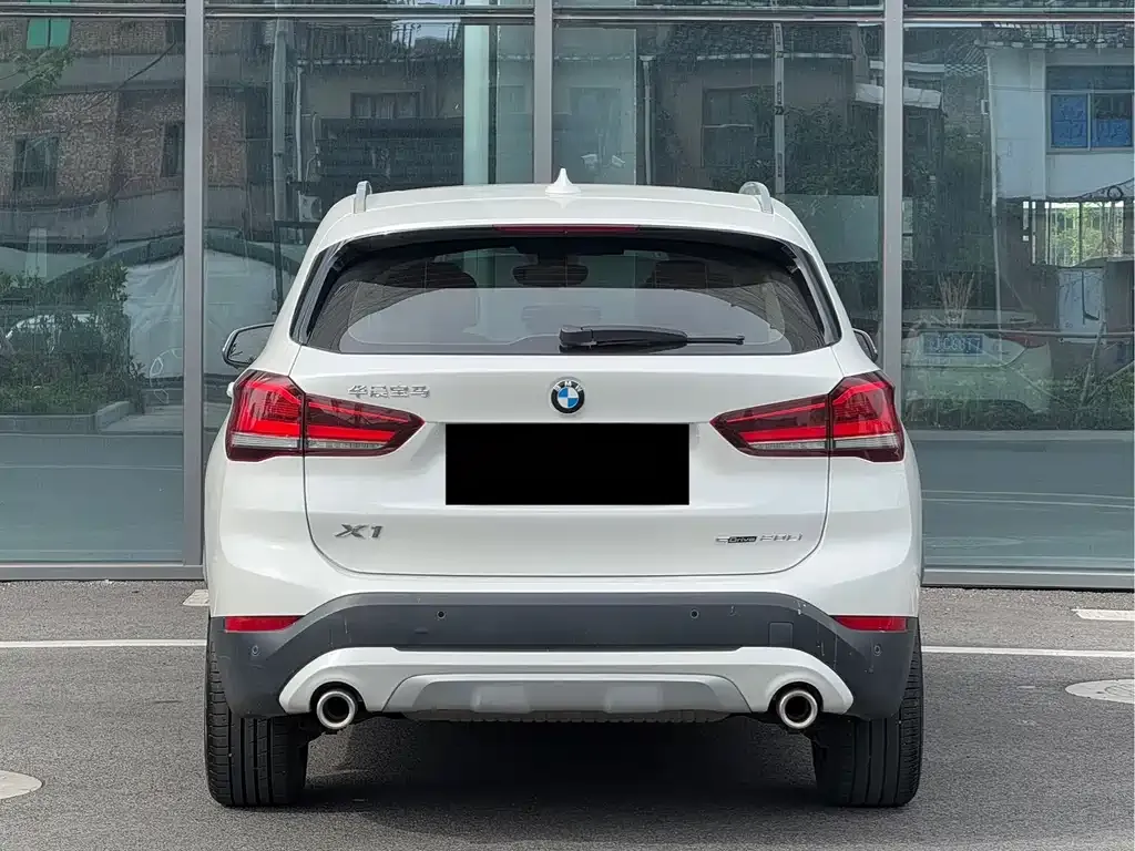 BMW X1 2021 из CN, фото 9