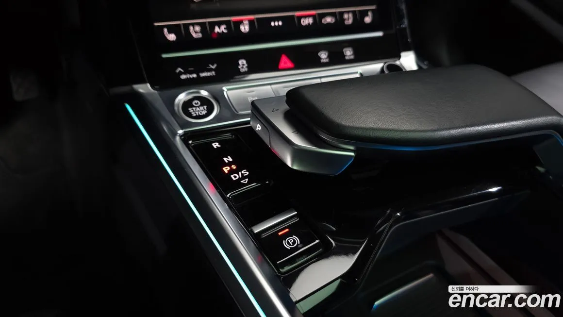 Audi e-tron 2023 из KR, фото 4