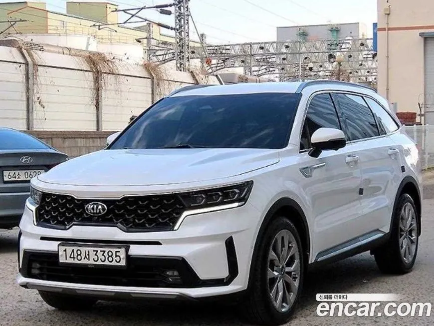 Kia Sorento — фото 7