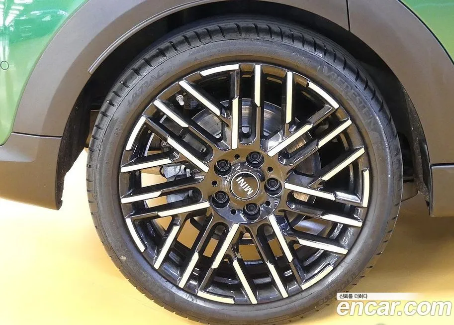 Mini Cooper 2025 из KR, фото 10