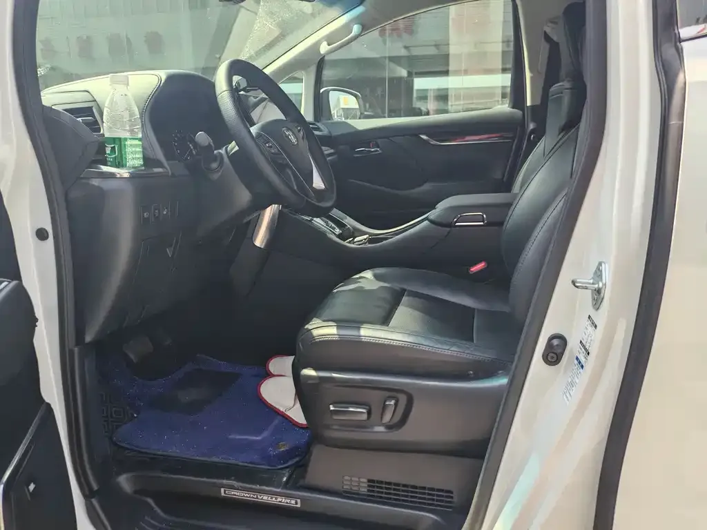 Toyota Alphard 2022 из CN, фото 8