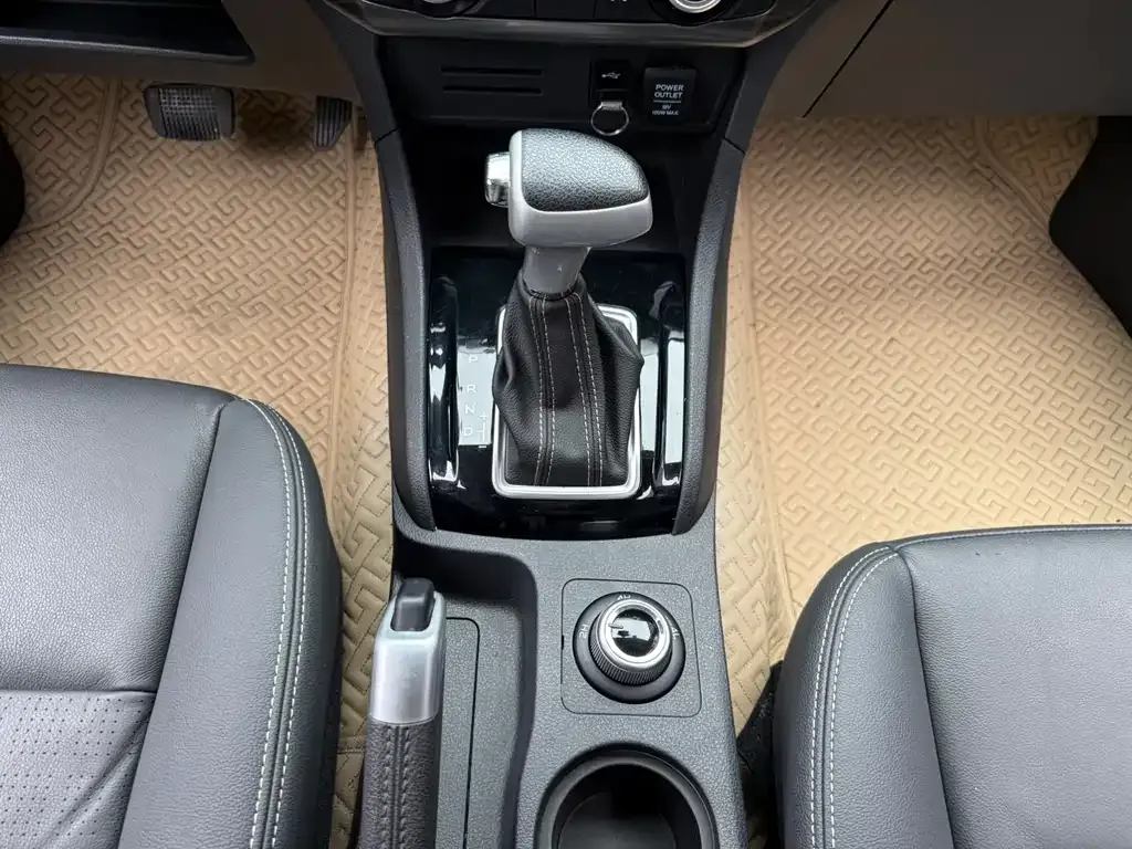 Isuzu MU-X 2022 из CN, фото 8