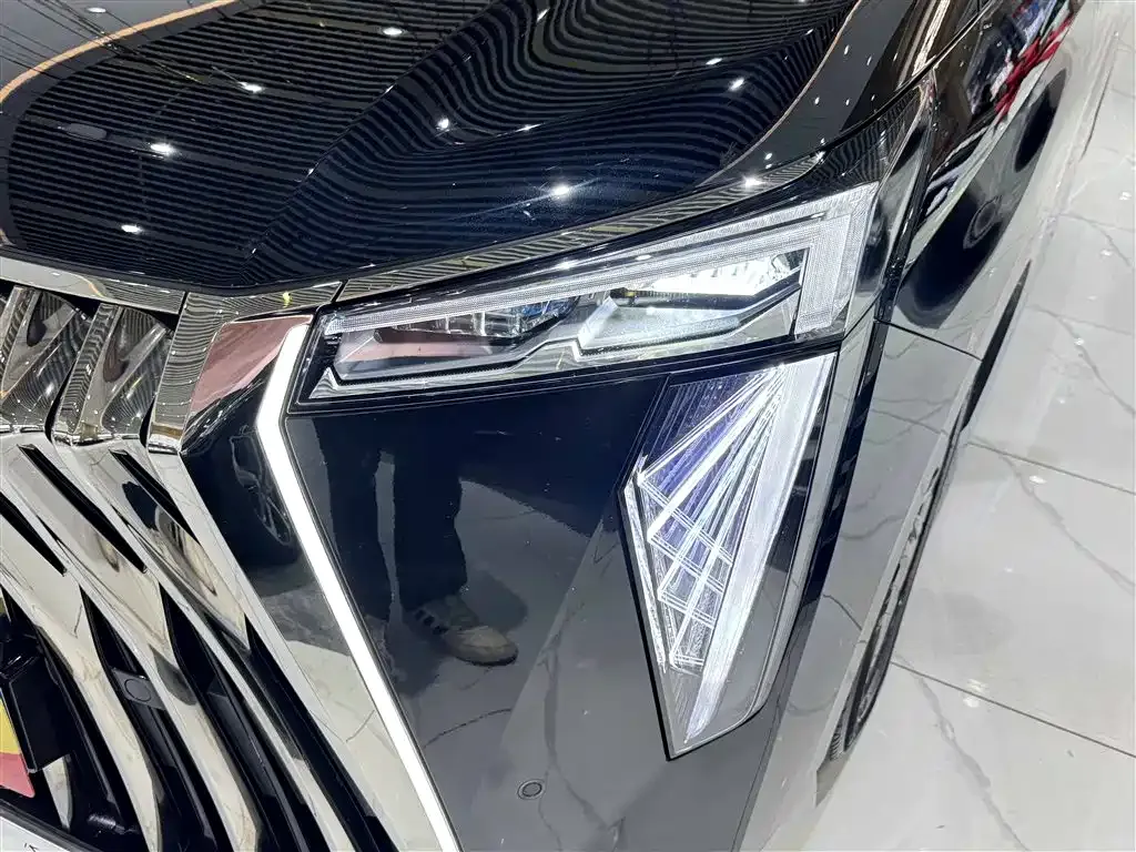 GAC Motor Trumpchi M8 — фото 6