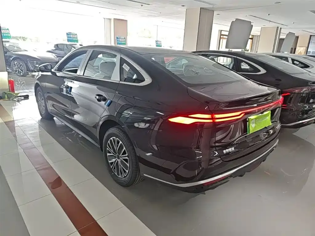 Geely Galaxy Xingyao 6 2026 из CN, фото 6