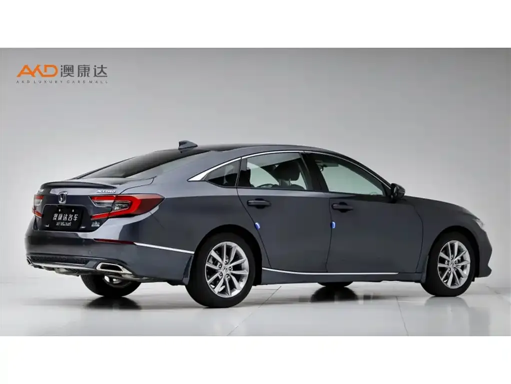 Honda Accord — фото 7