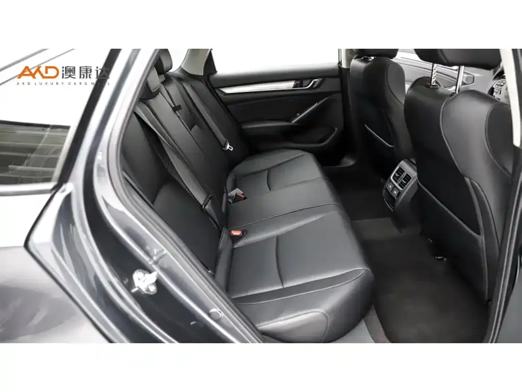 Honda Accord — фото 5