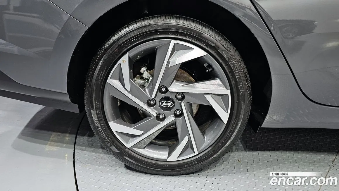 Hyundai AVANTE 2024 из KR, фото 4
