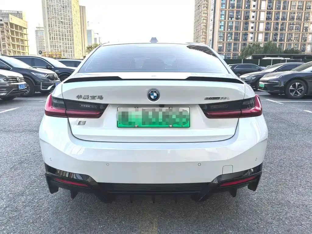 BMW i3 — фото 2