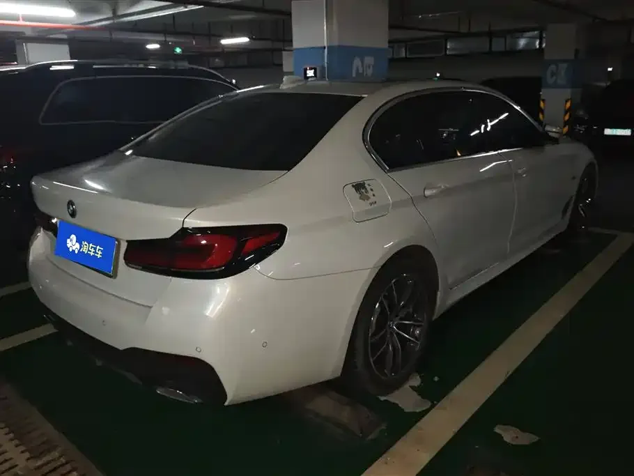 BMW 5 Series New Energy — фото 10