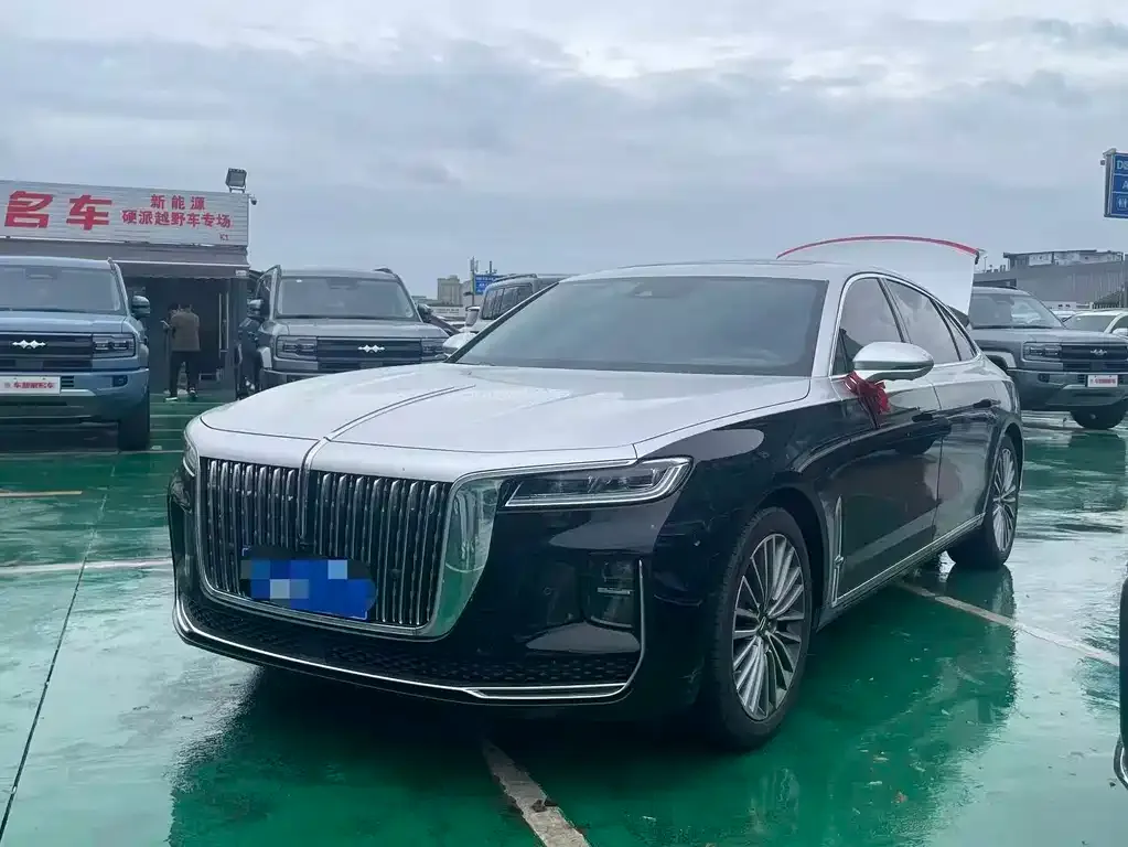 Hongqi H9 — фото 1