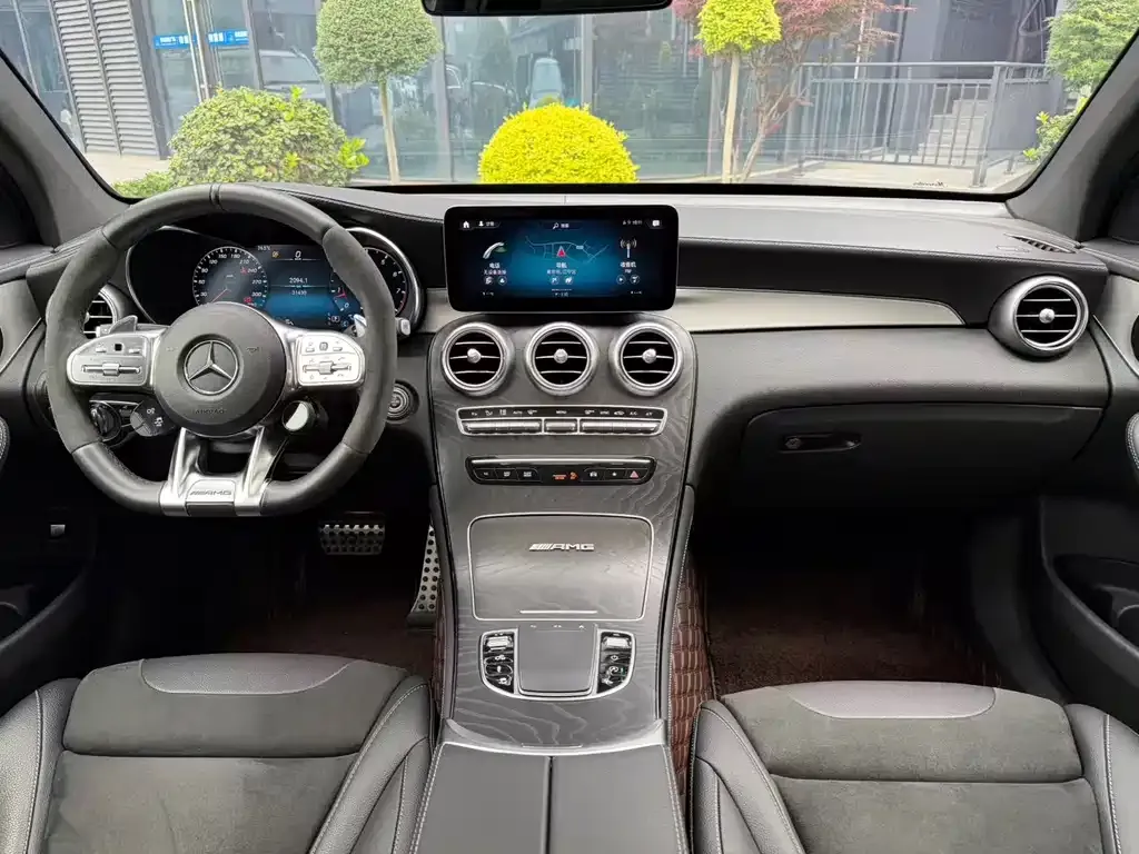 Mercedes-Benz GLC Coupe AMG — фото 7