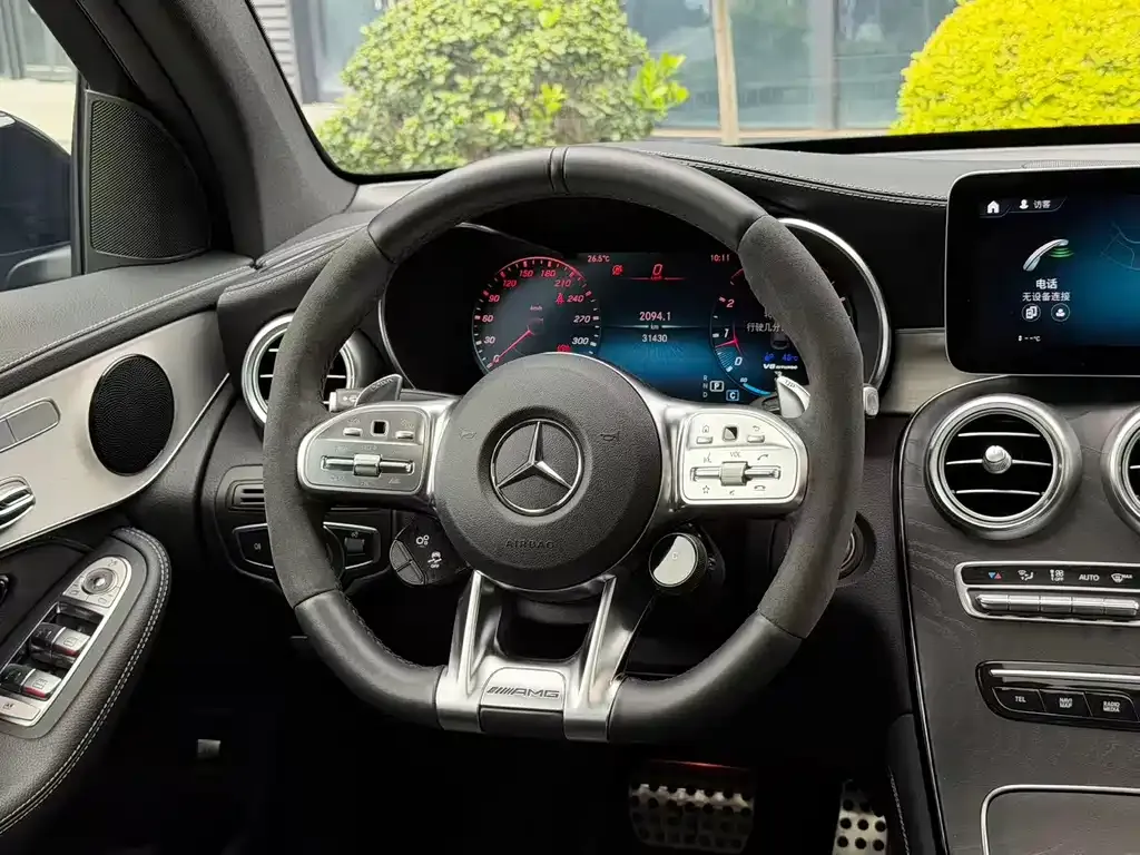 Mercedes-Benz GLC Coupe AMG — фото 10