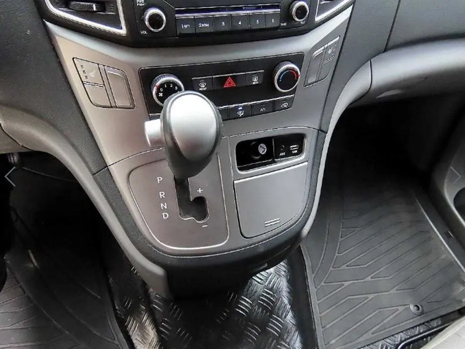 Hyundai Starex 2021 из KR, фото 9