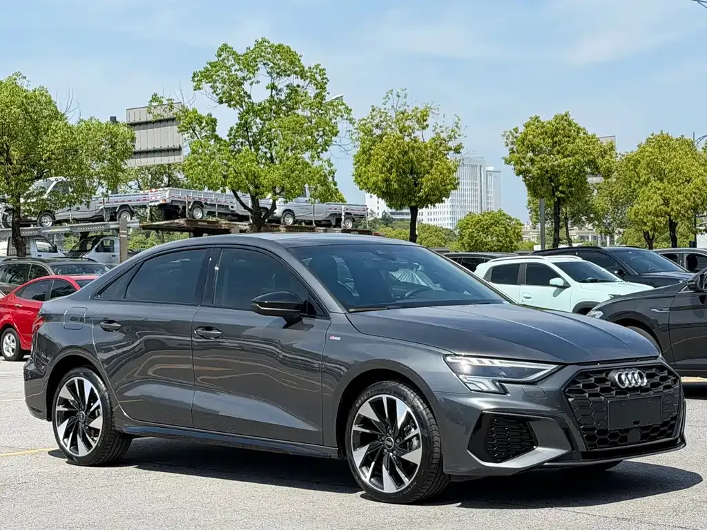 Audi A3 — фото 7