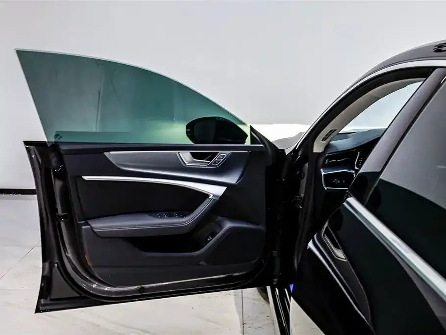 Audi A7L — фото 3