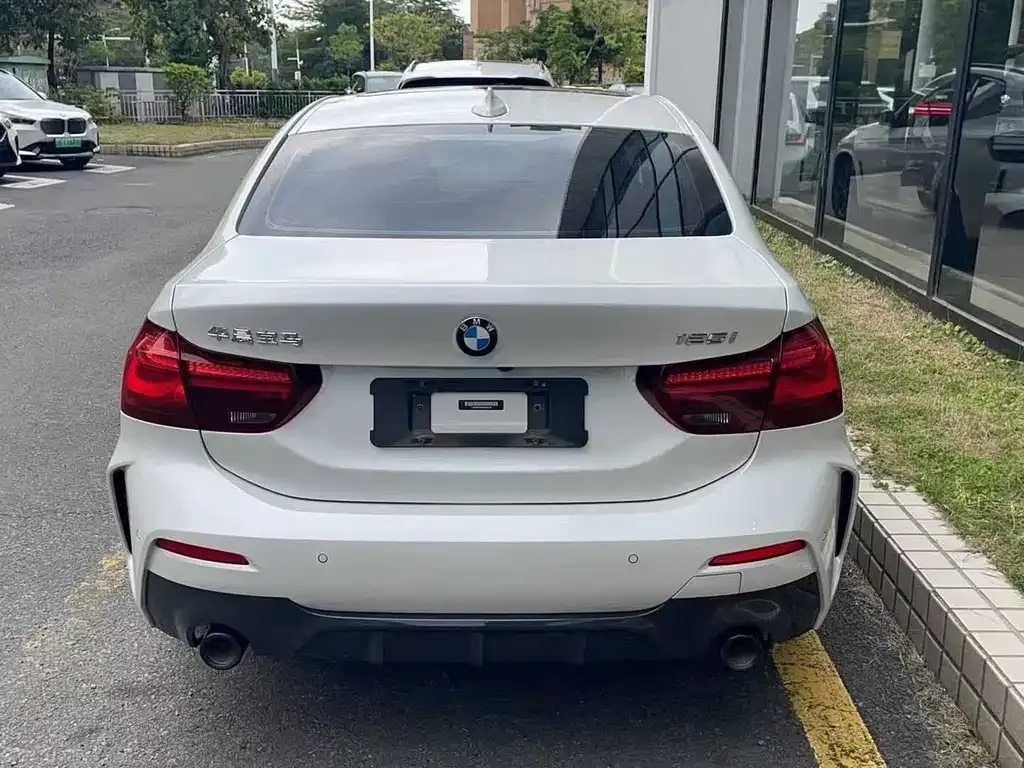 BMW 1 Series — фото 10