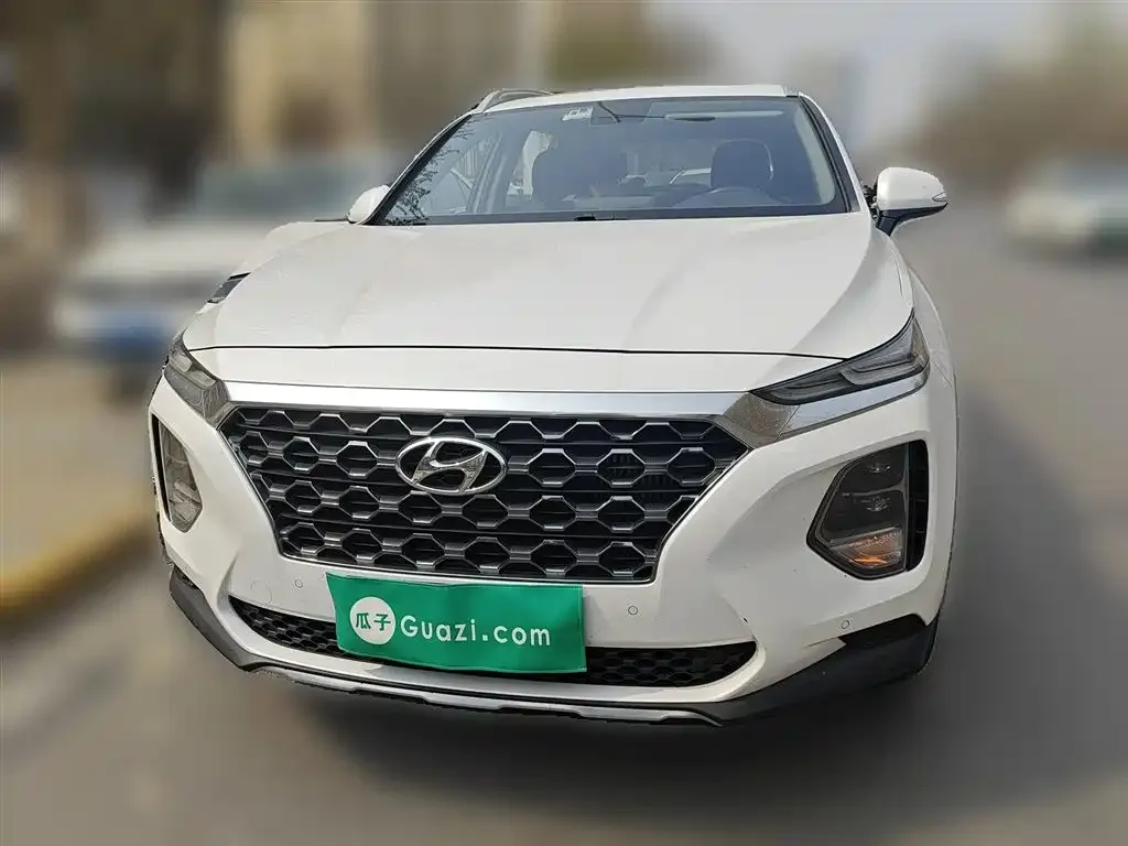 Hyundai Santa Fe 2022 из CN, фото 5