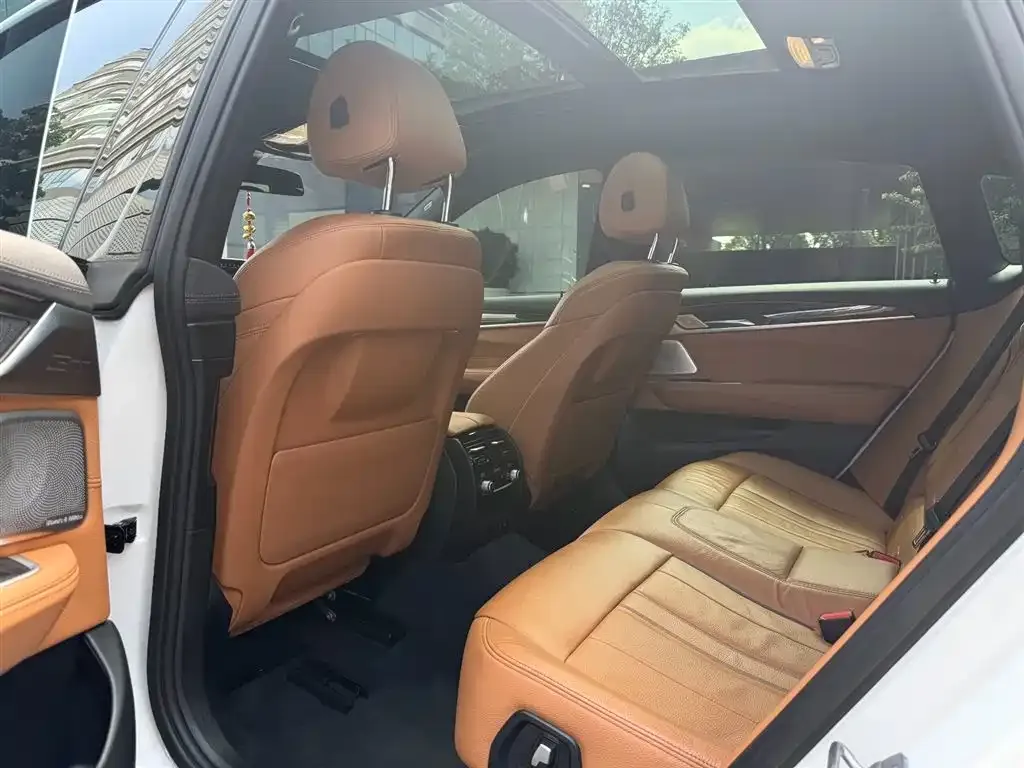 BMW 6 Series GT — фото 8