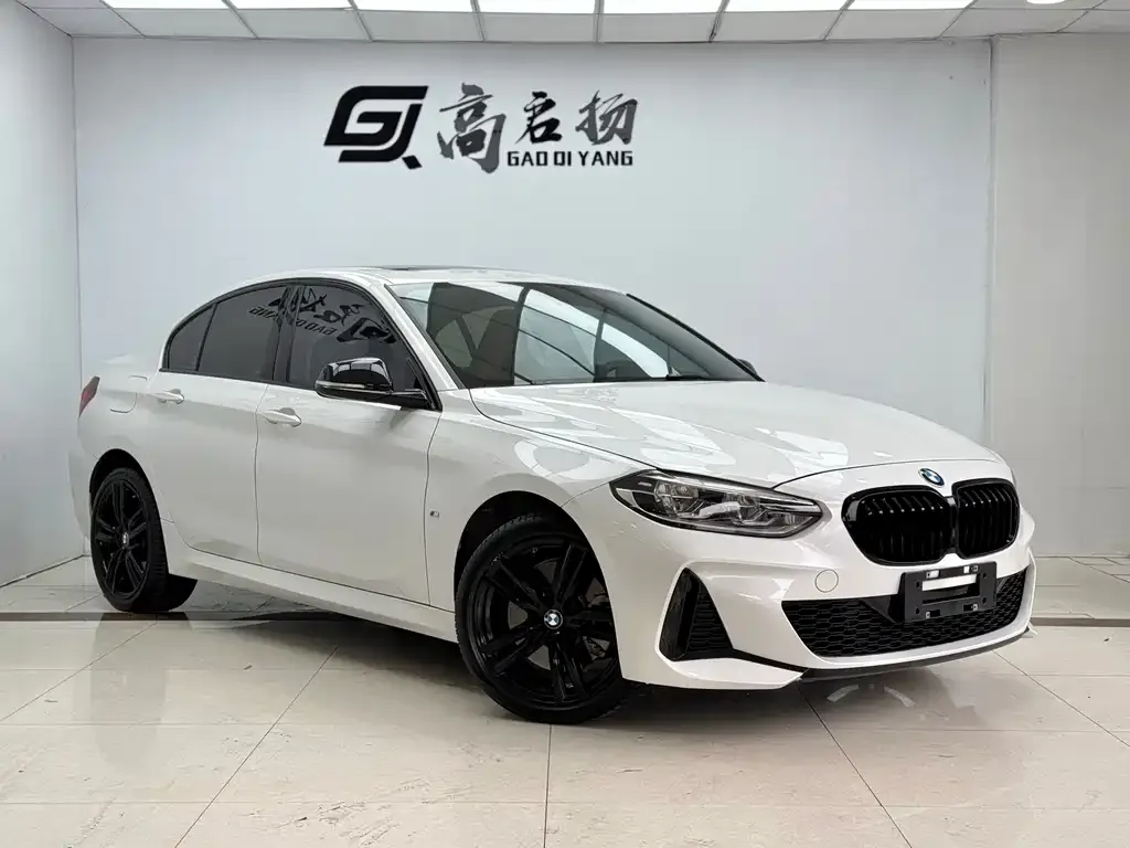 BMW 1 Series 2023 из CN, фото 6