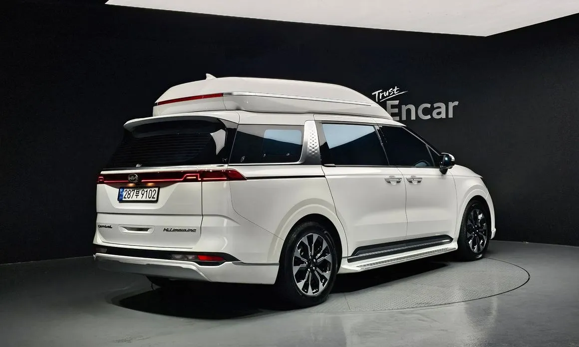 Kia Carnival — фото 2