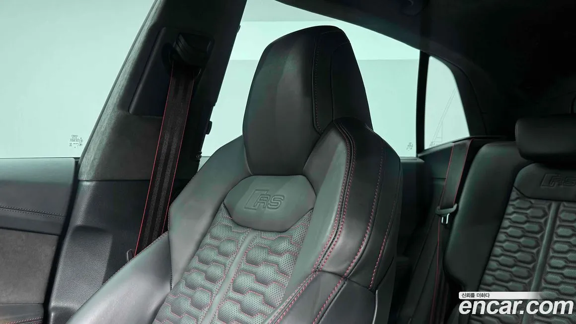 Audi RSQ8 2022 из KR, фото 7
