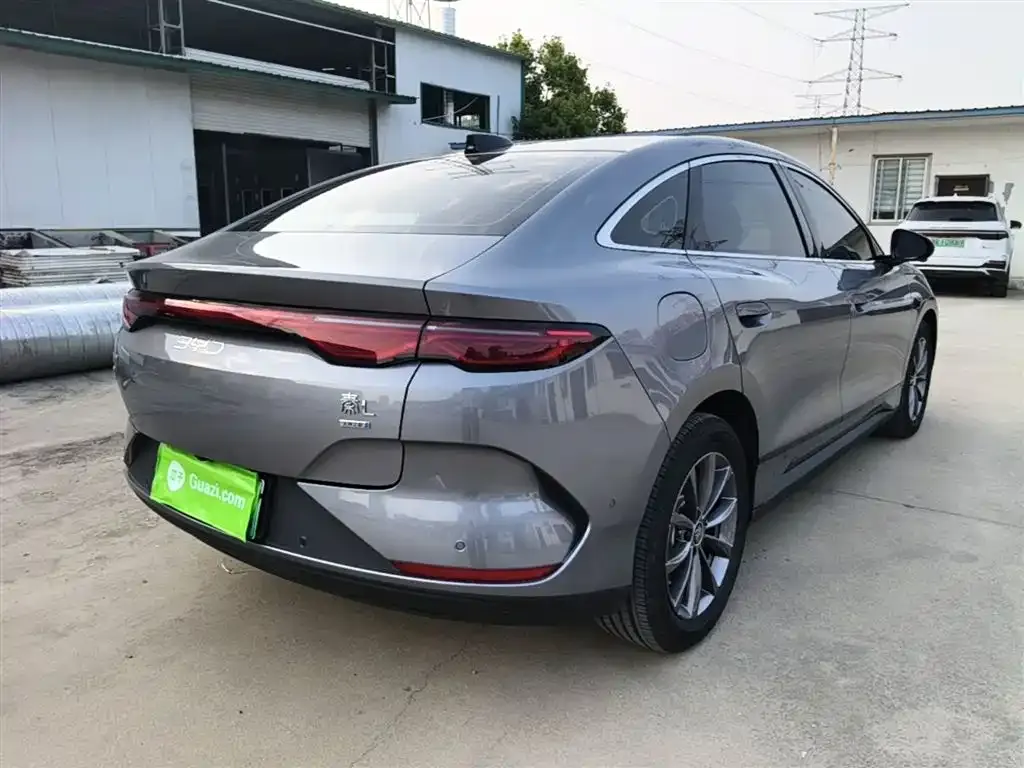 BYD Qin L — фото 3
