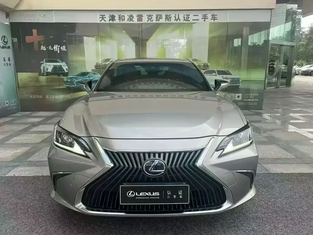 Lexus ES 2021 из CN, фото 8