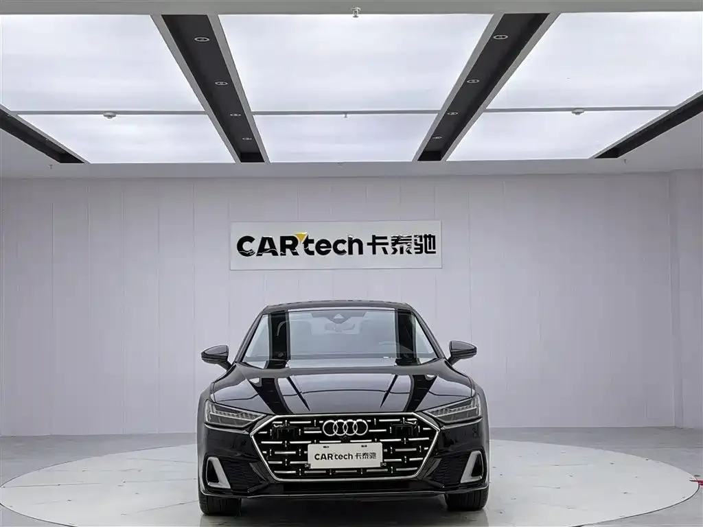 Audi A7L — фото 5