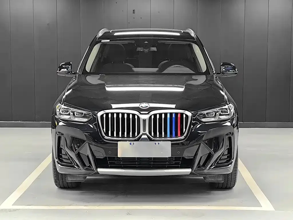 BMW X3 — фото 9