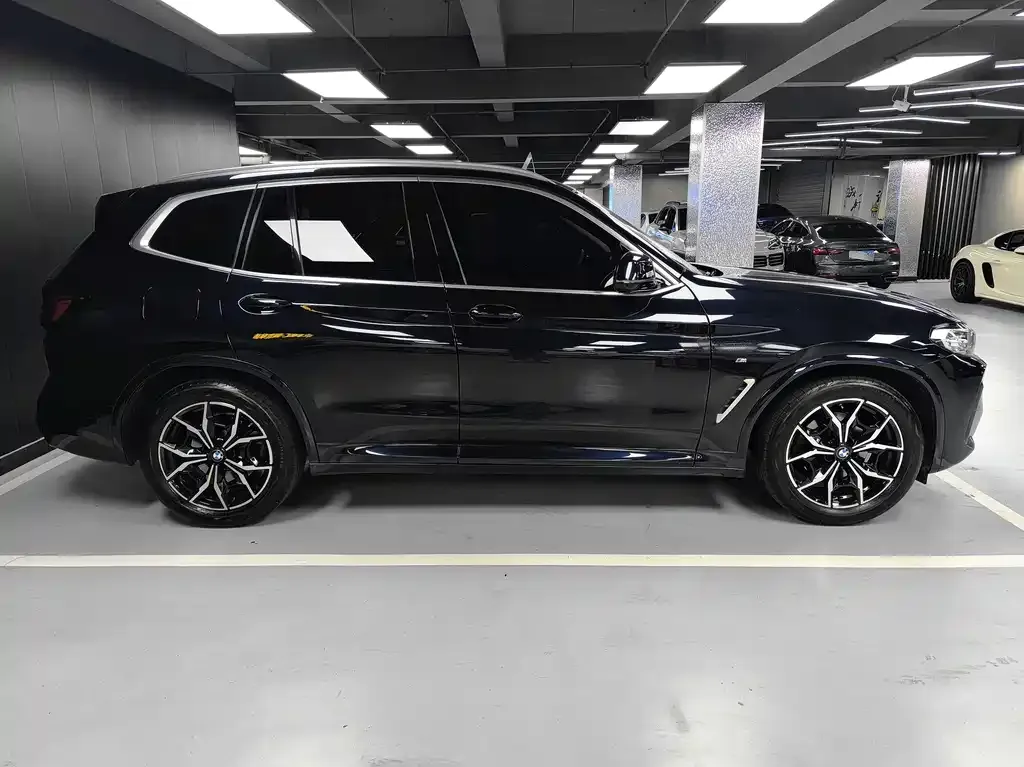 BMW X3 — фото 7
