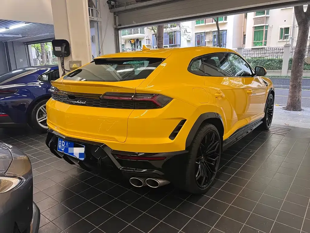 Lamborghini Urus SE 2025 из CN, фото 10