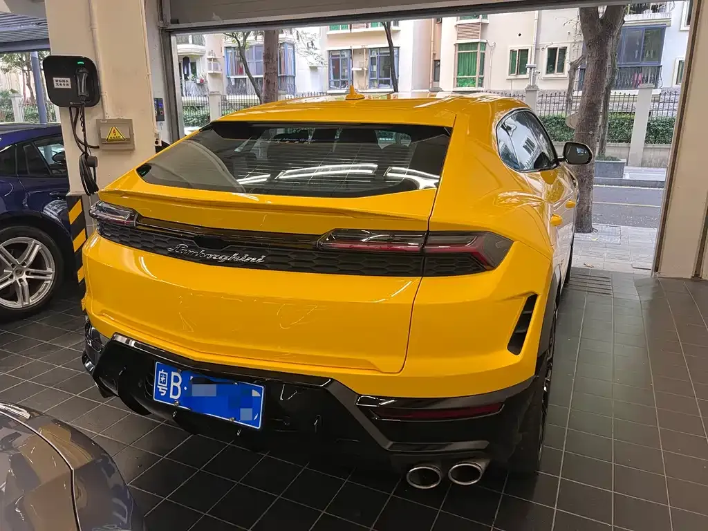 Lamborghini Urus SE 2025 из CN, фото 2