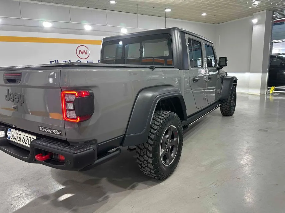 Jeep Gladiator 2021 из KR, фото 7