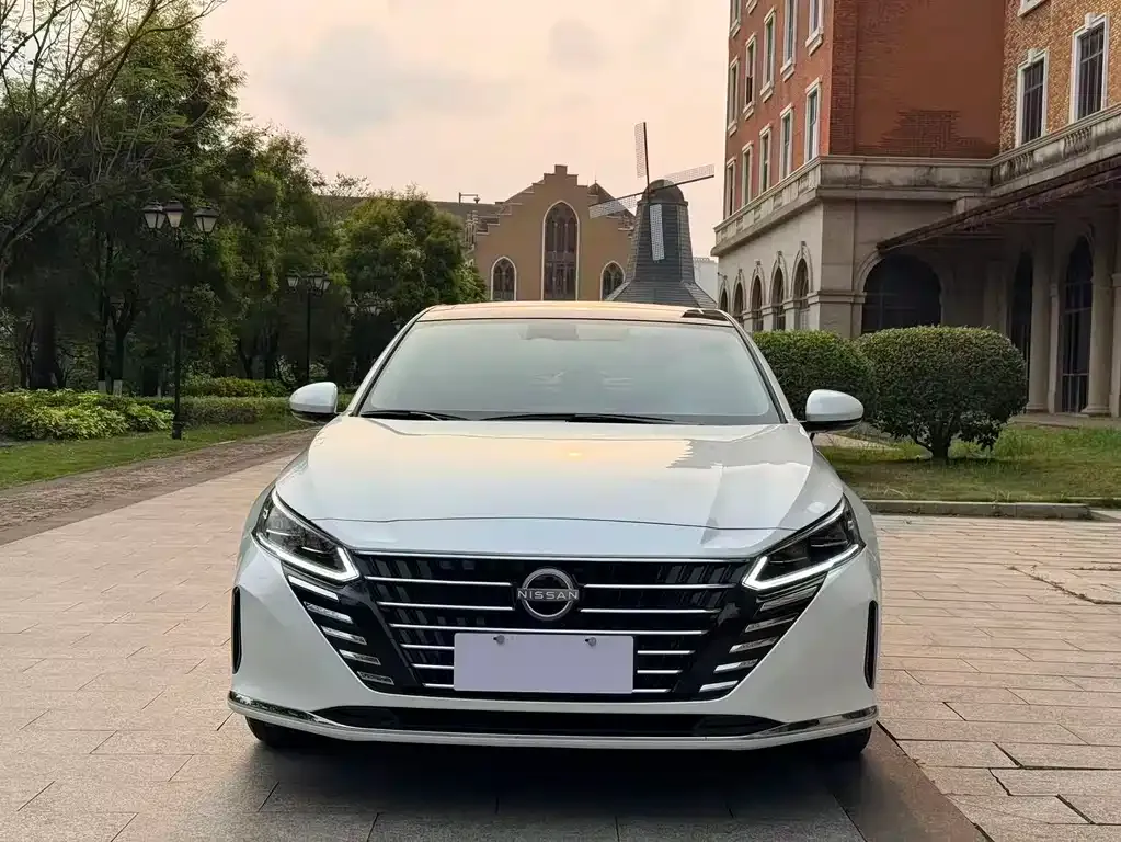 Nissan Teana — фото 2