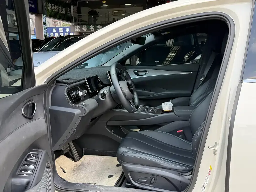 BYD Seal 06 2024 из CN, фото 4