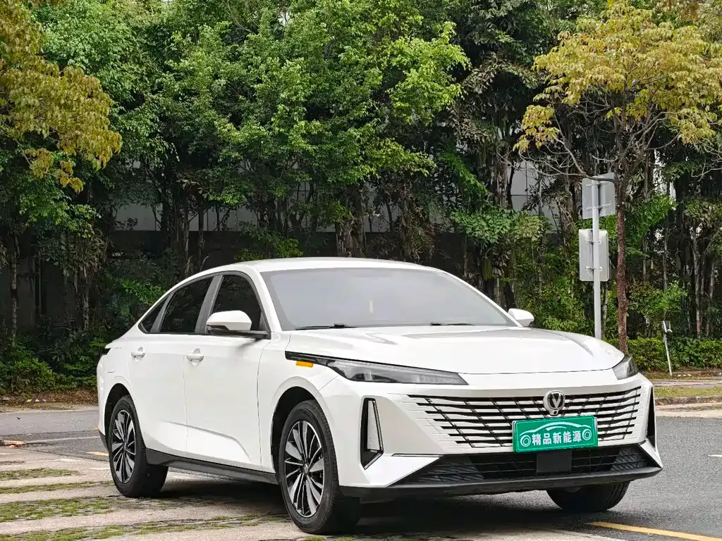 Changan Eado PHEV 2025 из CN, фото 8
